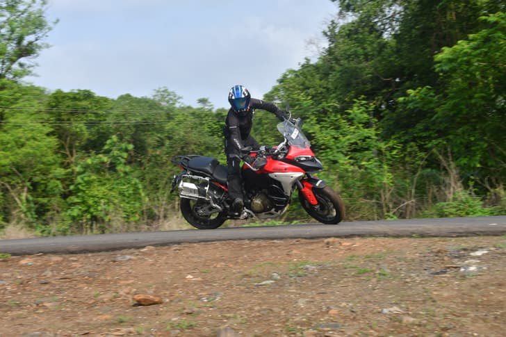 Ducati Multistrada V4 Front Right Three Quarter