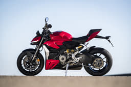Ducati Streetfighter V2 Front Right Three Quarter