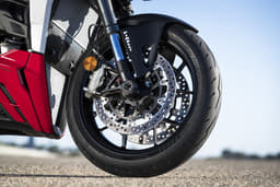 Ducati Streetfighter V2 Color Red