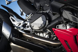 Ducati Streetfighter V2 Color Red