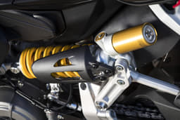 Ducati Streetfighter V2 Color Yellow