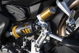 Ducati Streetfighter V2 Color Black