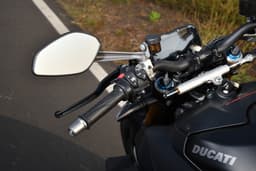 Ducati Streetfighter V4 Color Black