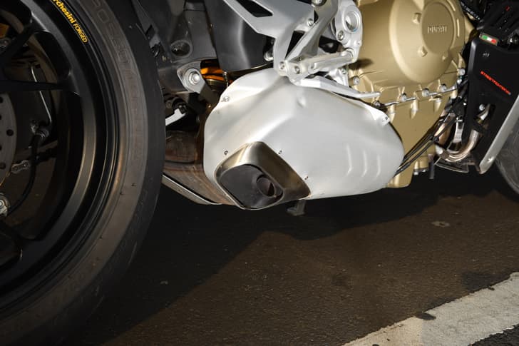Ducati Streetfighter V4 Exhaust Pipes