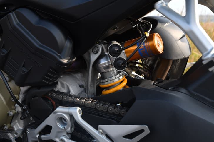 Ducati Streetfighter V4 Color Black