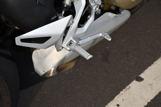 Rider Footpeg Image - 23590