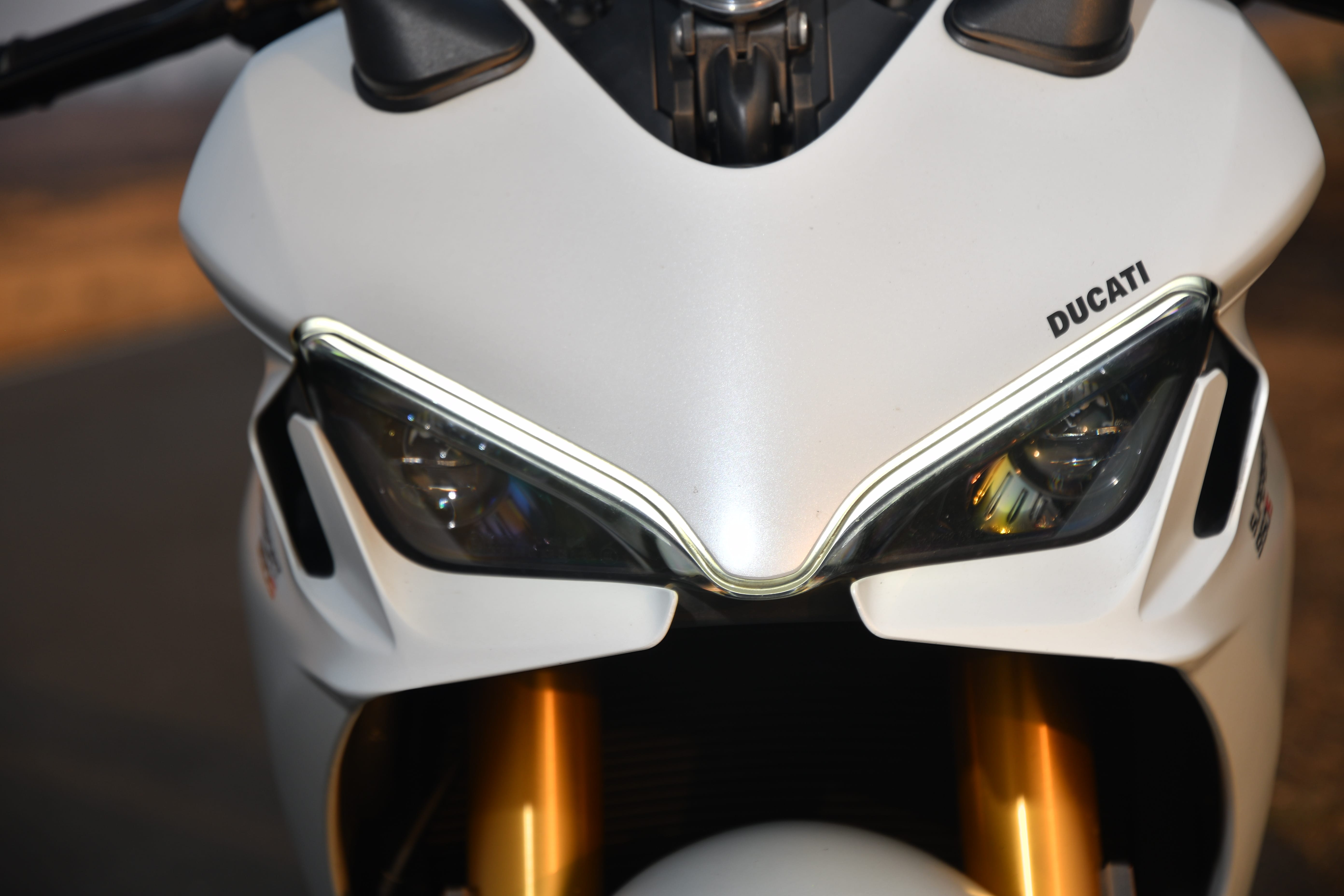 Motorcycle Ducati 650 Super Sport Ducati Super Sport 950