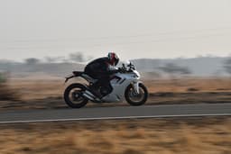 Ducati Supersport Front Right Three Quarter