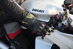 Ducati Supersport Color Black, White