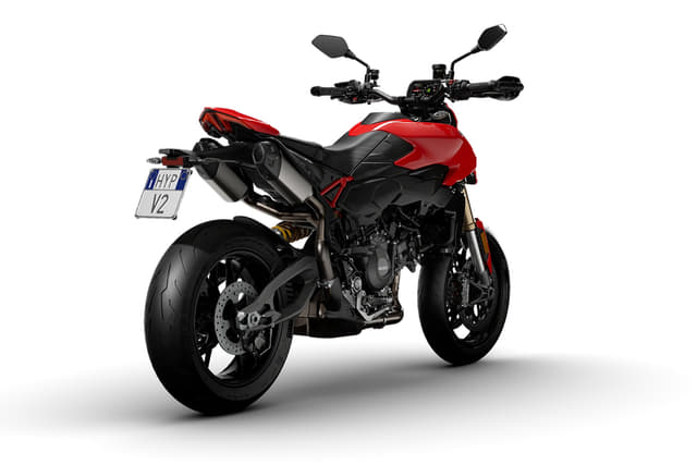 Ducati Hypermotard V2