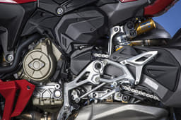 Ducati Streetfighter Exhaust Pipes