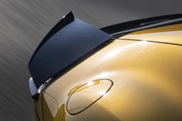 Ferrari 12cilindri Color Gold