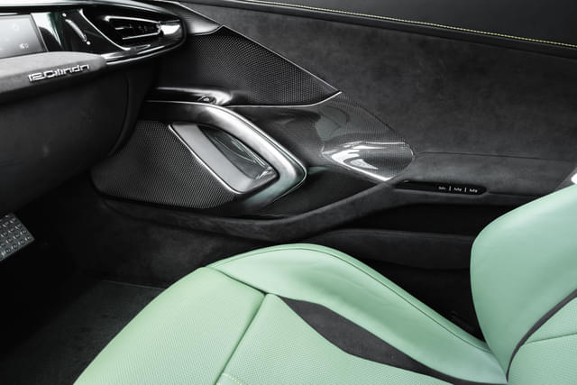 Front Row Seats Image - 16883