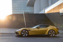 Ferrari 12cilindri Front Right Three Quarter