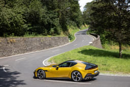 Ferrari 12cilindri Front Right Three Quarter