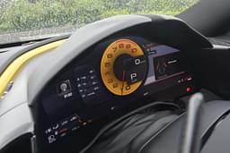 Ferrari Roma Dashboard
