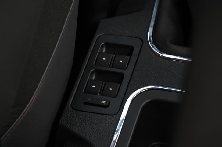 Force Gurkha 5 Door Door Controls