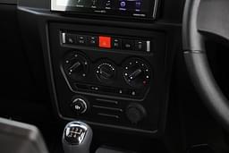 Force Gurkha 5 Door Infotainment System
