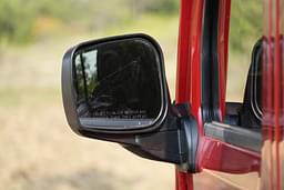 Force Gurkha 5 Door Color Red