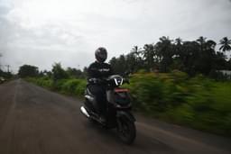 Hero Motocorp Destini 125 Front Left Three Quarter
