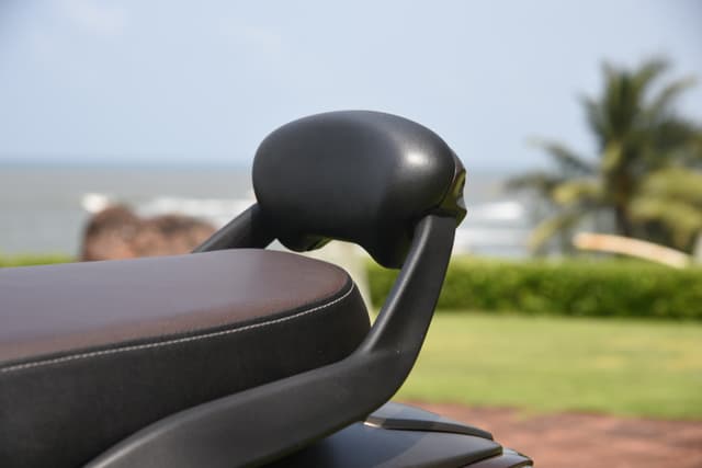 Pillion Seat Image - 23622