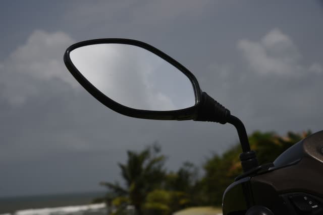 Side Mirror Image - 23705