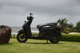 Hero Motocorp Destini 125 Color Black