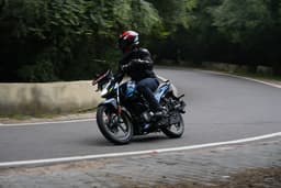 Hero MotoCorp Glamour X Front Left Three Quarter