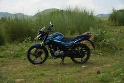 Hero Motocorp Glamour X Front Right Three Quarter