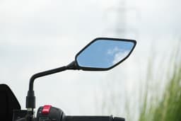 Hero Motocorp Glamour X Side Mirror