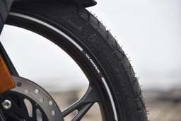 Hero Motocorp Glamour Xtec Color Black, Silver, White