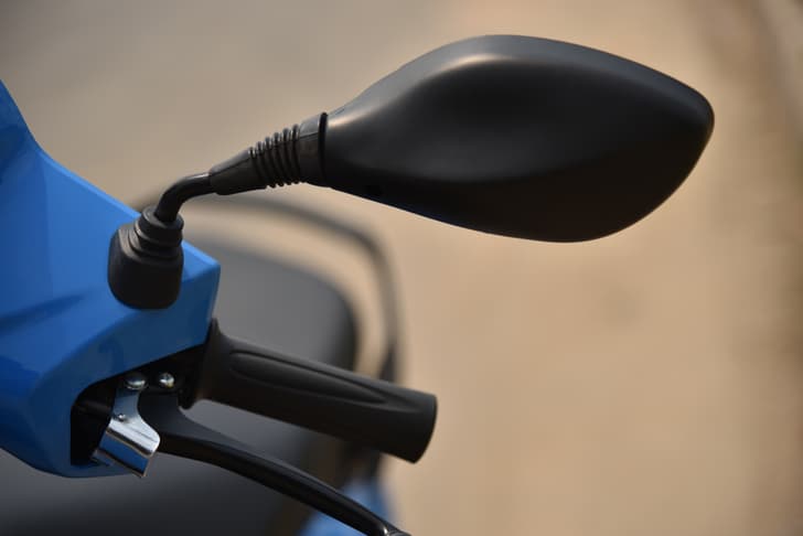 Hero Motocorp Pleasureplus Color Blue