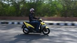 Hero Motocorp Xoom 125 Color Yellow