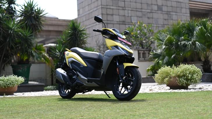 Hero Motocorp Xoom 125 Color Yellow