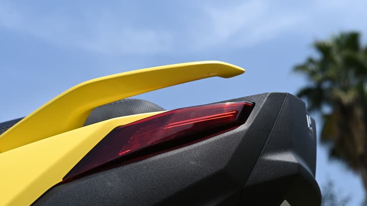 Hero Motocorp Xoom 125 Rear View