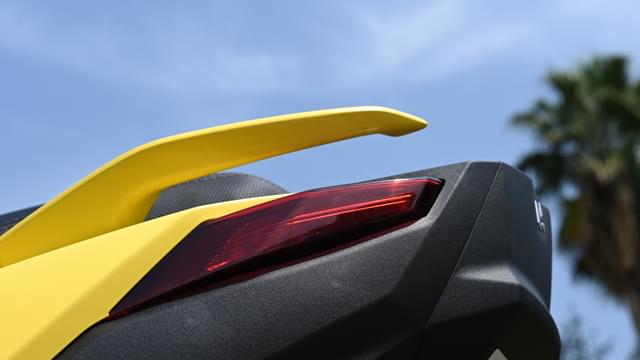 Rear View Image - 23716