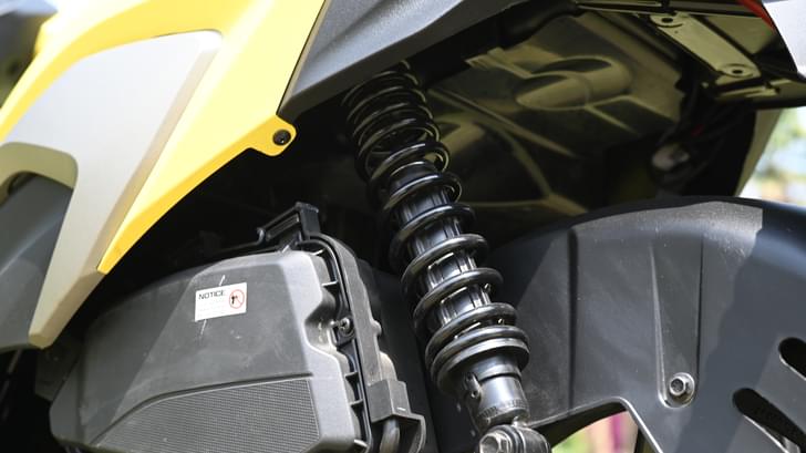 Hero Motocorp Xoom 125 Color Yellow