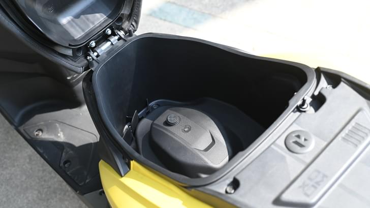 Hero Motocorp Xoom 125 Boot Open