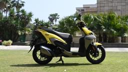 Hero Motocorp Xoom 125 Front Right Three Quarter