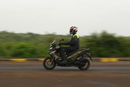 Hero Motocorp Xoom 160 Headlight