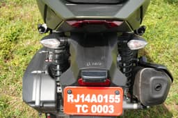 Hero MotoCorp Xoom 160 Rear Signal Blinker Light
