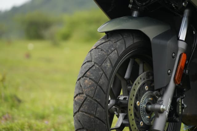 Front Wheels Image - 24115
