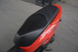 Hero Motocorp Xoom Color Red