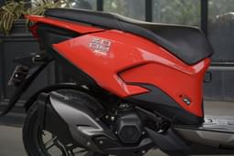 Hero Motocorp Xoom Color Red
