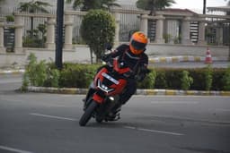 Hero Motocorp Xoom Front Left Three Quarter