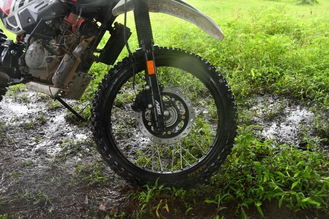 Color Black, Grey Image - 23753