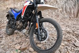 Hero MotoCorp Xpulse 210 Front Right Three Quarter