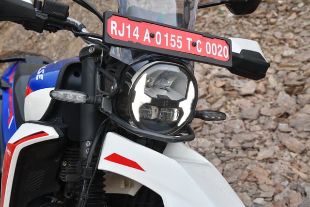 Front View Image - 24009