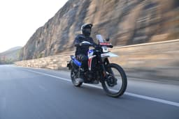 Hero MotoCorp Xpulse 210 Front Right Three Quarter