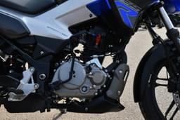 Hero Motocorp Xtreme 125r Color Black